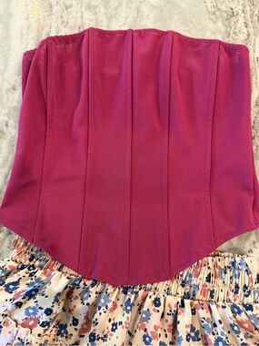Windsor Fuchsia Strapless Corset Crop Top Size S